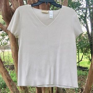 Liz Claiborne light weight short sleeve sweater